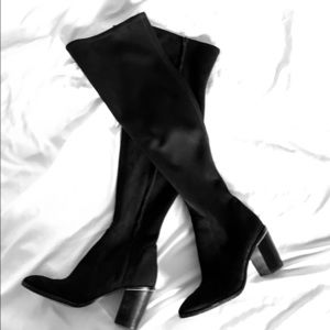 Black thigh high MichaelKors boots size 7 woman’s